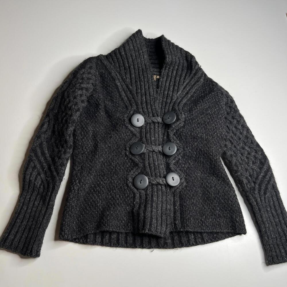 Inis‎ Crafts Women’s Sweater Cardigan 100% Merino Wool Ireland Button Knit